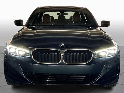 Certified 2025 BMW 330i Sedan image 3