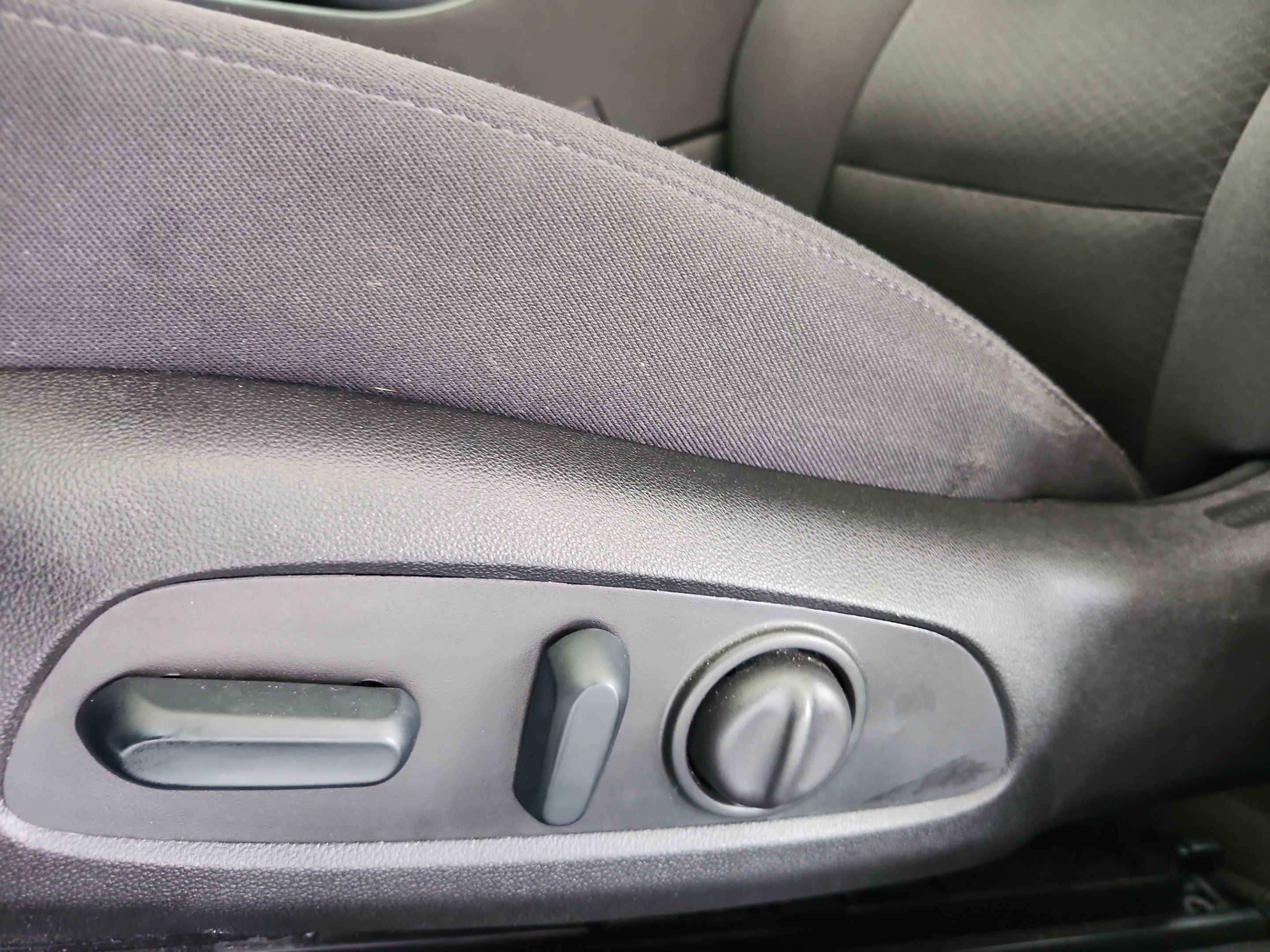Used 2024 Chevrolet Malibu LT FWD image 14