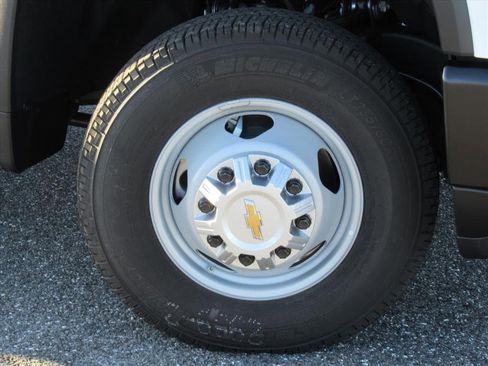 New 2025 Chevrolet Silverado 3500 W/T w/ WT Convenience Package image 7