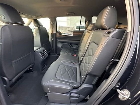 New 2026 Volkswagen Atlas SE image 26