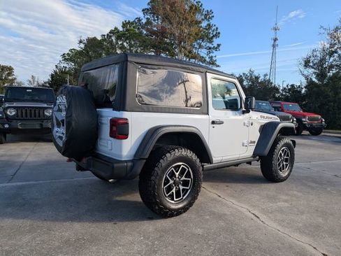 New 2026 Jeep Wrangler Rubicon AWD/4WD image 3
