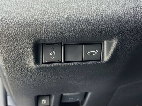 New 2026 Toyota RAV4 SE FWD image 10