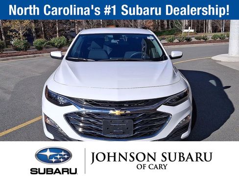 Used 2022 Chevrolet Malibu LT image 30