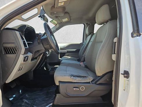 Used 2016 Ford F150 XLT w/ Equipment Group 301A Mid RWD image 22