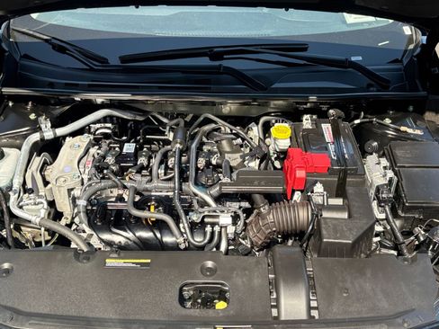 Used 2025 Nissan Sentra SV image 30