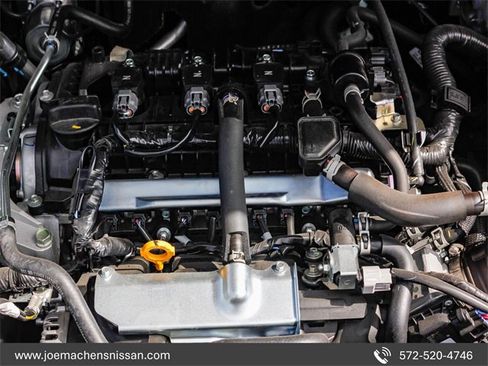 New 2025 Nissan Versa SR w/ Trunk Package image 8