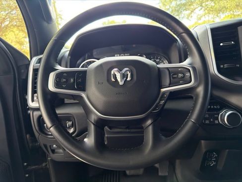 Used 2021 RAM 1500 Lone Star AWD/4WD image 16