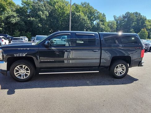 Used 2018 Chevrolet Silverado 1500 LT w/ All Star Edition AWD/4WD image 2