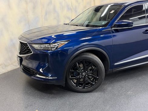 Certified 2023 Acura MDX SH-AWD w/ Technology Package image 2