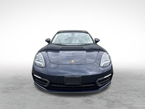 Used 2022 Porsche Panamera image 7