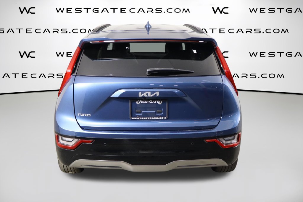 Used 2023 Kia Niro Wave FWD image 4