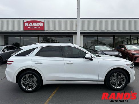 Used 2025 Genesis GV70 2.5T w/ Advanced Package AWD/4WD image 1