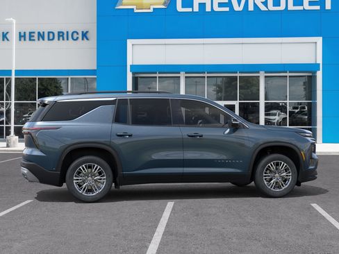 New 2026 Chevrolet Traverse LT FWD image 7