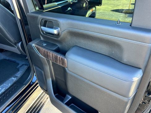 Used 2021 GMC Sierra 2500 Denali w/ Denali Ultimate Package image 20