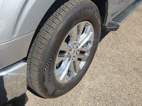 Used 2024 Ford F150 XLT w/ Equipment Group 302A MID RWD image 7