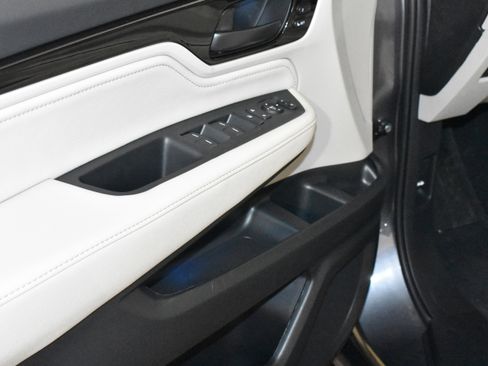 New 2026 Honda Odyssey Touring image 27