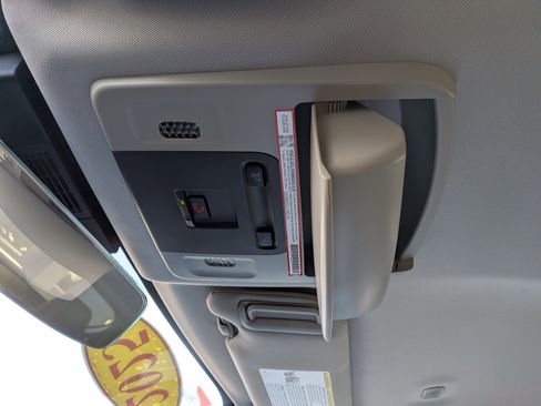 Certified 2025 Toyota Camry LE image 33