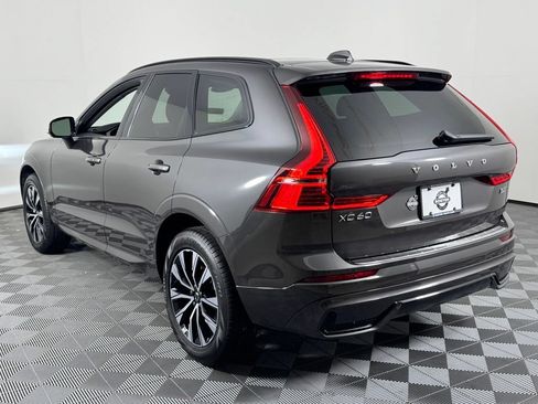 Certified 2025 Volvo XC60 B5 Core w/ Protection Package Premier AWD/4WD image 11