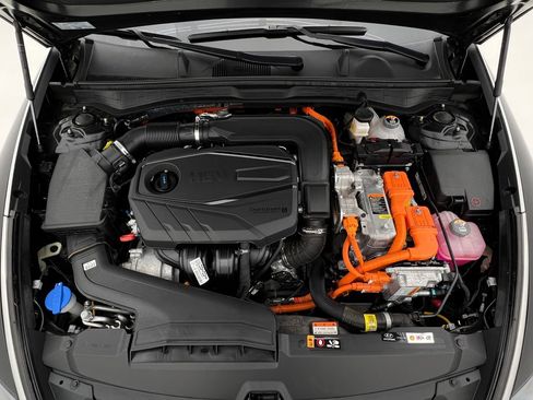 Used 2022 Hyundai Sonata Limited w/ Cargo Package image 25