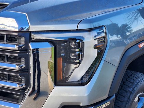 New 2026 GMC Sierra 2500 SLT w/ Texas SLT Premium Package image 5