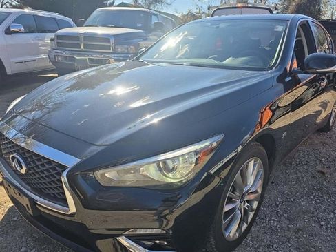 Used 2019 INFINITI Q50 Luxe w/ Essential Package (3.0T Luxe) image 7