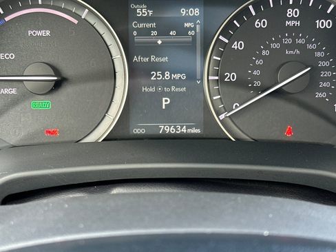 Used 2017 Lexus RX 450h AWD image 36