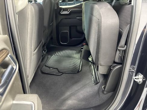 Used 2023 Chevrolet Silverado 1500 LT AWD/4WD image 33