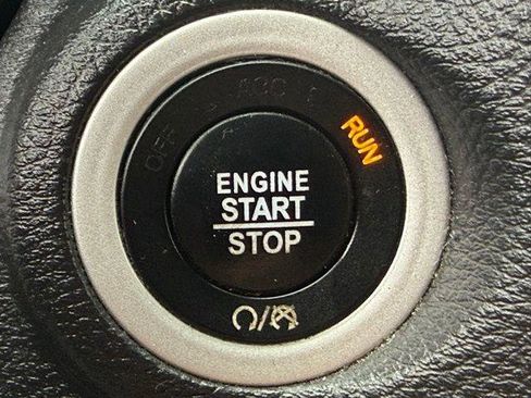 Used 2020 Dodge Journey SE image 14