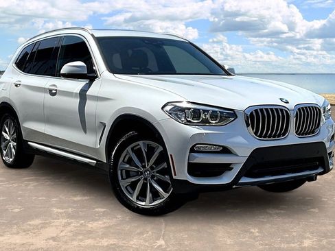 Used 2019 BMW X3 sDrive30i w/ Premium Package RWD image 3