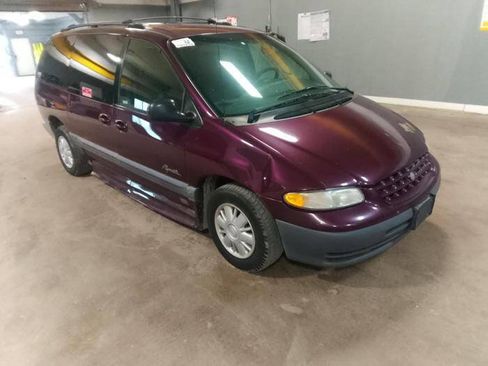 Used 1999 Plymouth Grand Voyager FWD image 46