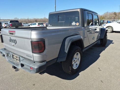 Used 2020 Jeep Gladiator Sport w/ Quick Order Package 24S image 6