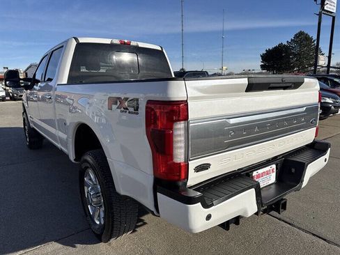 Used 2019 Ford F250 Platinum w/ Platinum Ultimate Package image 5
