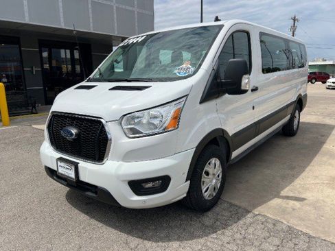Used 2022 Ford Transit 350 XLT RWD image 6