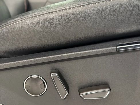 Used 2022 Ford F150 Lariat w/ Equipment Group 502A High image 32