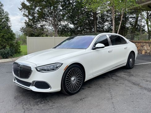 Used 2022 Mercedes-Benz Maybach S 580 4MATIC image 2