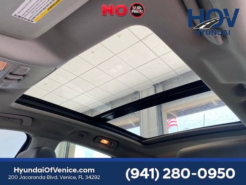 Used 2014 Cadillac SRX Performance w/ LPO, Sports Edition Package FWD image 12