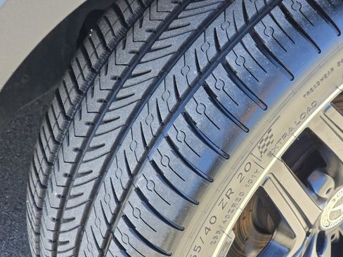 Used 2023 Mercedes-Benz GLB 35 AMG AMG GLB 35 image 19