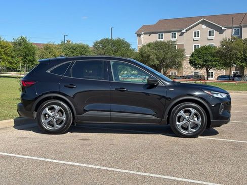 Used 2025 Ford Escape ST-Line image 5