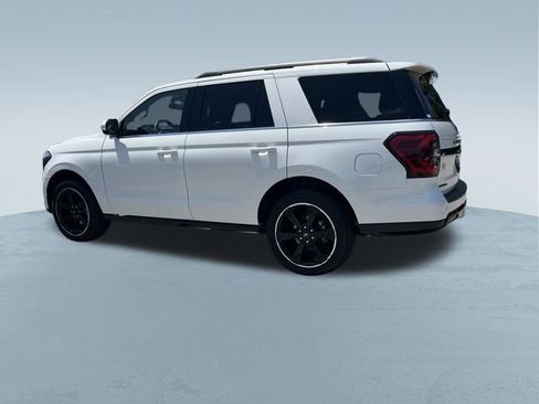 Certified 2024 Ford Expedition Limited AWD/4WD image 8