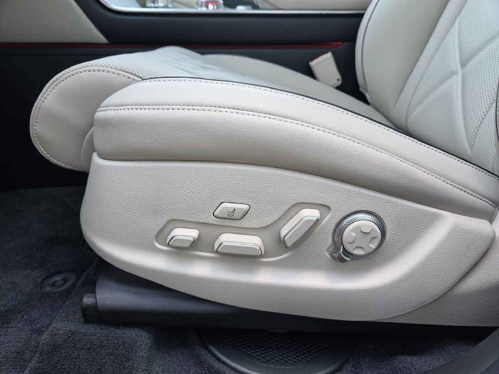 New 2026 Genesis GV80 3.5T Prestige AWD/4WD image 25