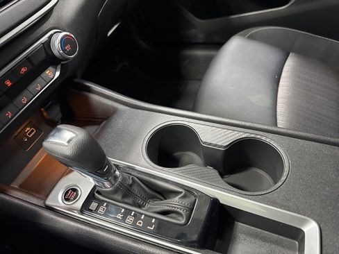 Used 2022 Nissan Altima 2.5 S image 18