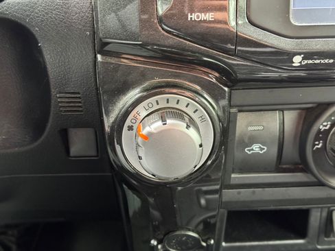 Used 2016 Toyota 4Runner TRD Pro image 23