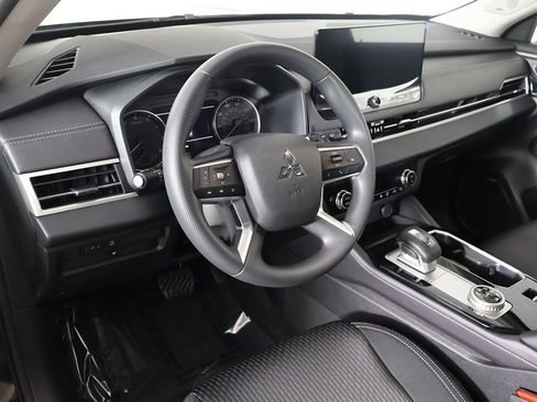 New 2026 Mitsubishi Outlander ES AWD/4WD image 25