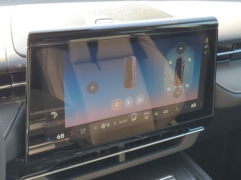 New 2026 Lincoln Nautilus Premier w/ Equipment Group 102A image 25