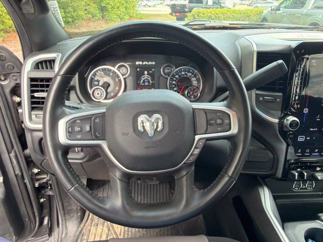 Used 2024 RAM 3500 Big Horn w/ Sport Appearance Package AWD/4WD image 22