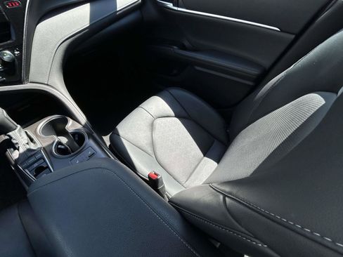 Used 2024 Toyota Camry XSE FWD image 14