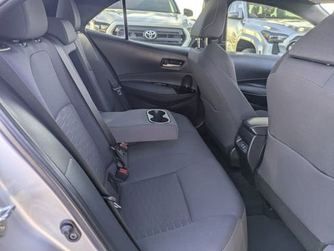Certified 2025 Toyota Corolla SE image 28