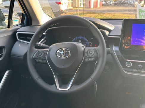 New 2026 Toyota Corolla Cross LE image 7