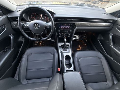 Used 2020 Volkswagen Passat 2.0T R-Line FWD image 23
