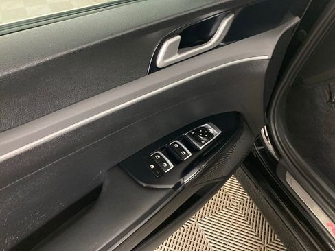 Used 2021 Kia K5 LXS image 12